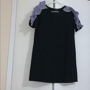 Ruffle sleeve mini dress